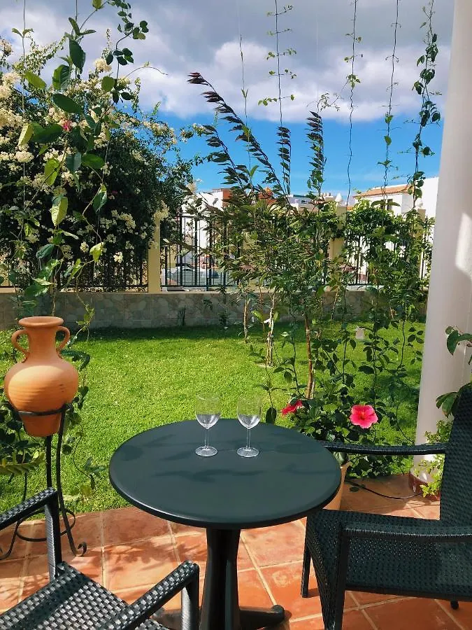 קוסטה דל סילנסיו Villa 8 Islas מלון קוסטה דל סילנסיו